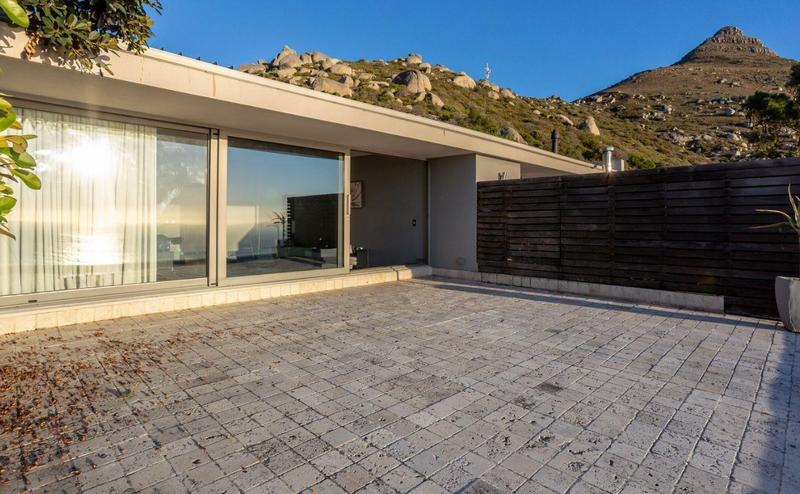 8 Bedroom Property for Sale in Llandudno Western Cape